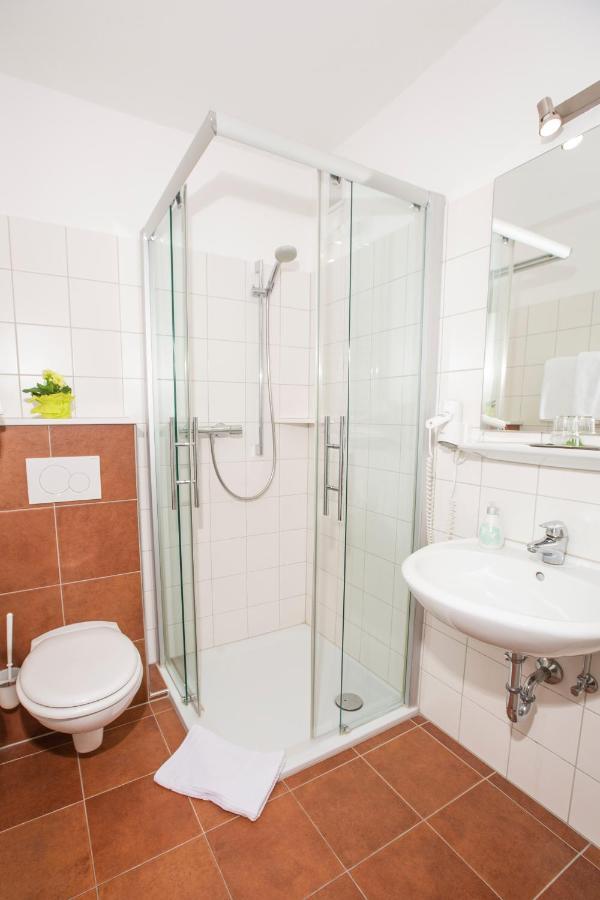 Hotel-Pension Haus Holtdirk Lippstadt Esterno foto